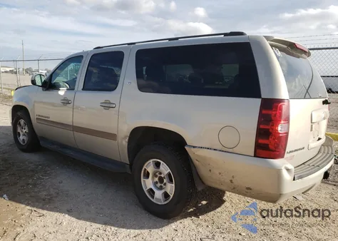 2007 Chevrolet Suburban C1500 from USA, damaged, VIN 3GNFC16037G205226